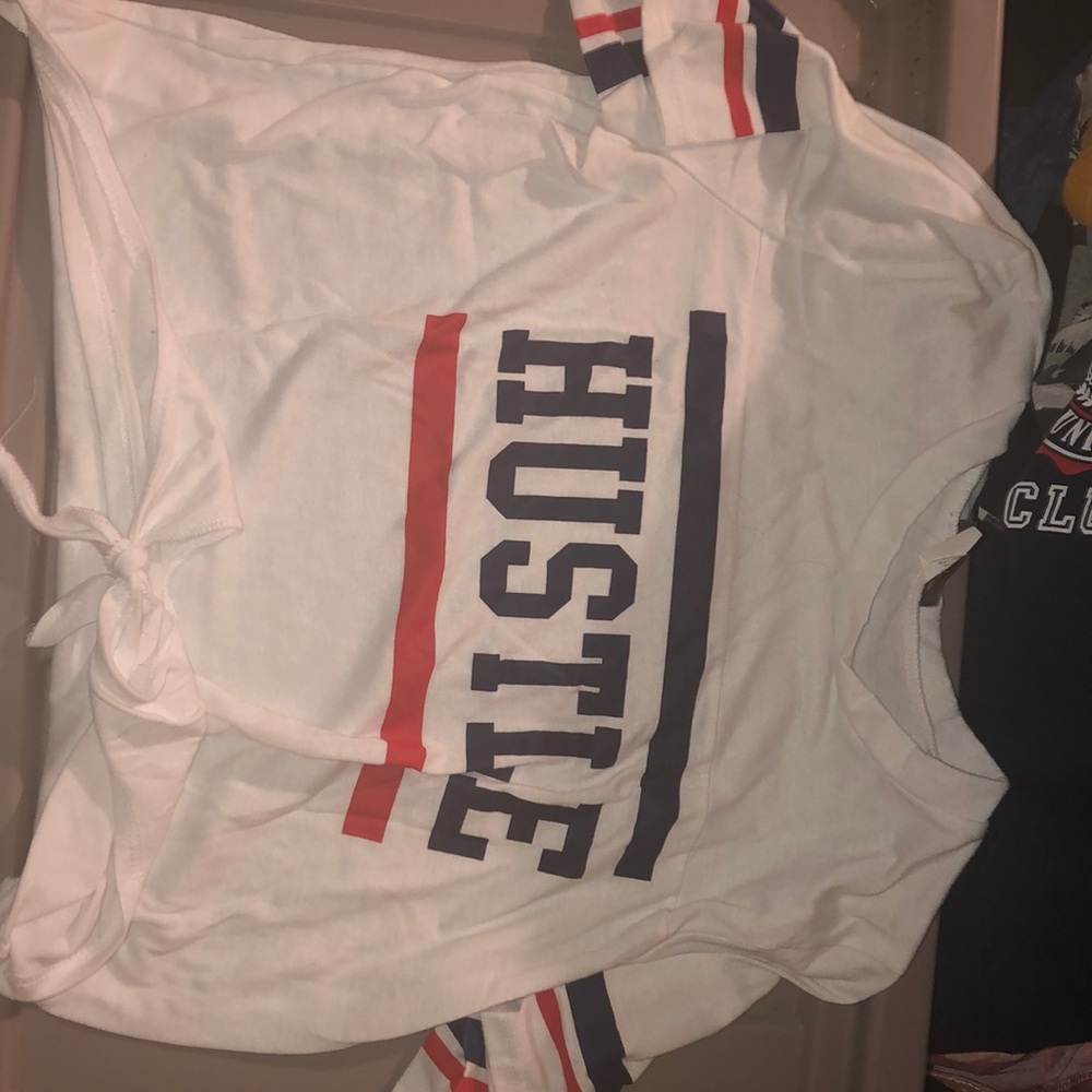 Hustle crop T-shirt
